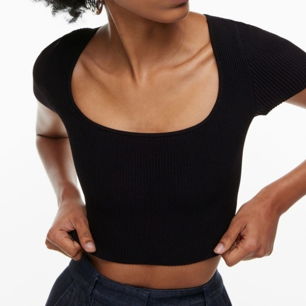 Aritzia Babaton Sculpt Knit Ribbed  Squareneck Top Size Large
